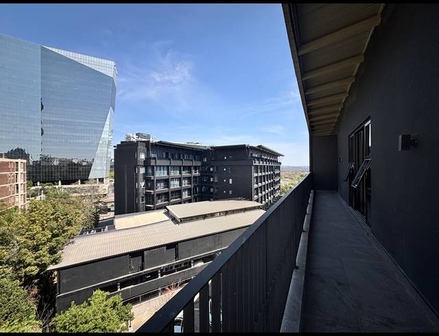 1 BEDROOM APARTMENT FOR SALE IN SANDOWN